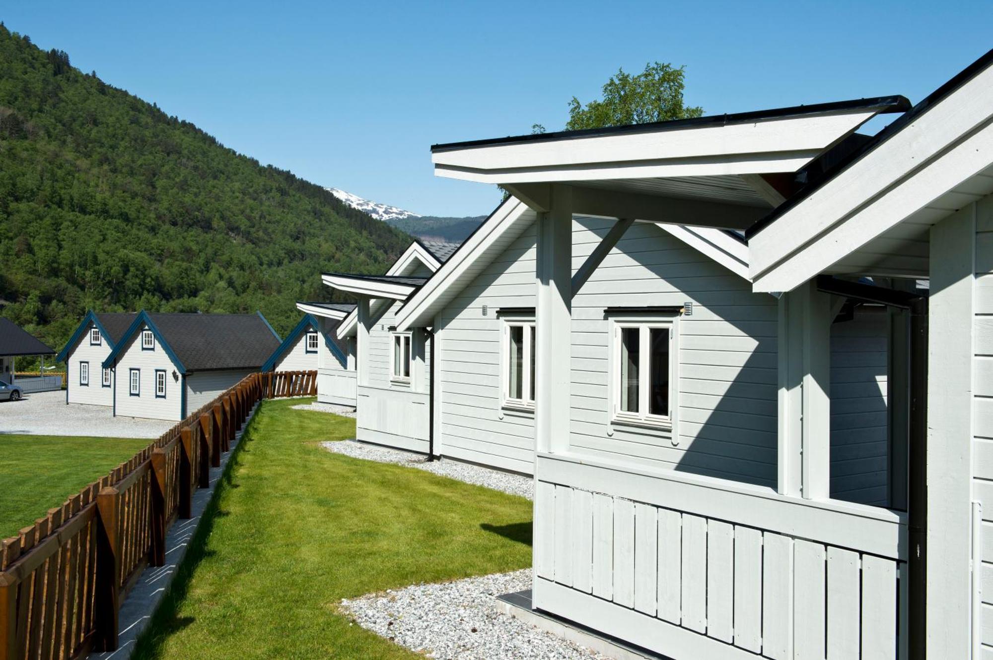 Kinsarvik Camping Hotel Bagian luar foto