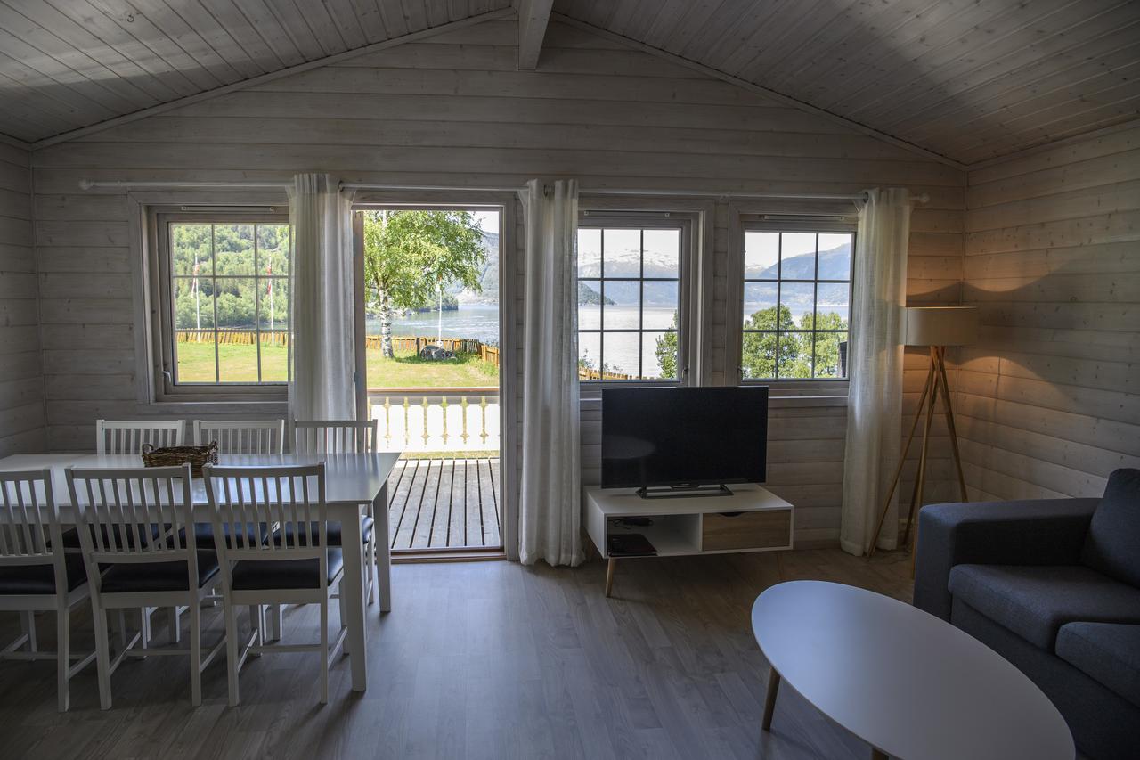 Kinsarvik Camping Hotel Bagian luar foto